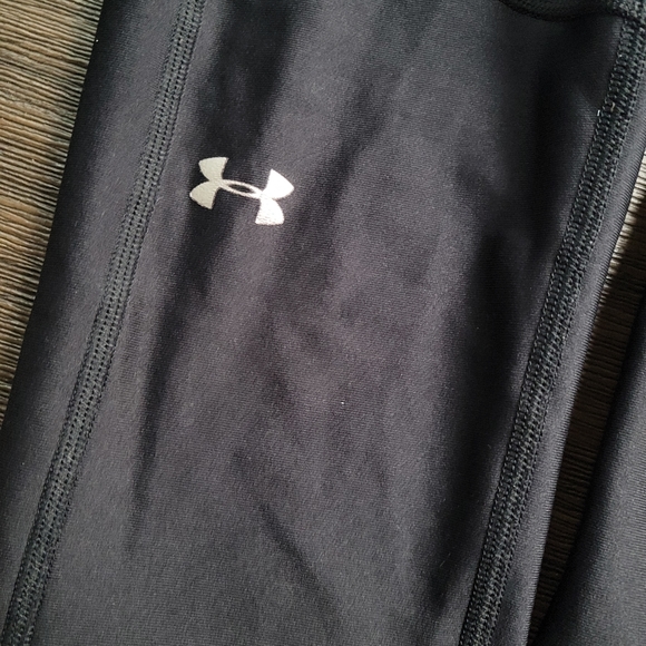 Under armour Capri spandex pants - Picture 3 of 3